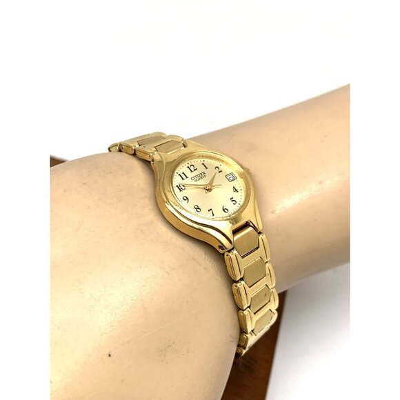 Citizen Womens Watch EU2252-56P Quartz Gold Dial Stainless Steel Petite 23mm main image 6